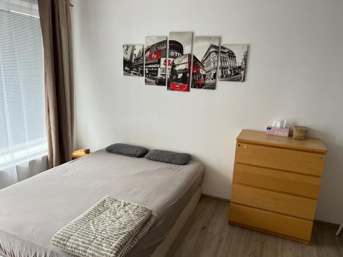 Beautiful 2 Bedroom Apartment Prostejov Exterior photo