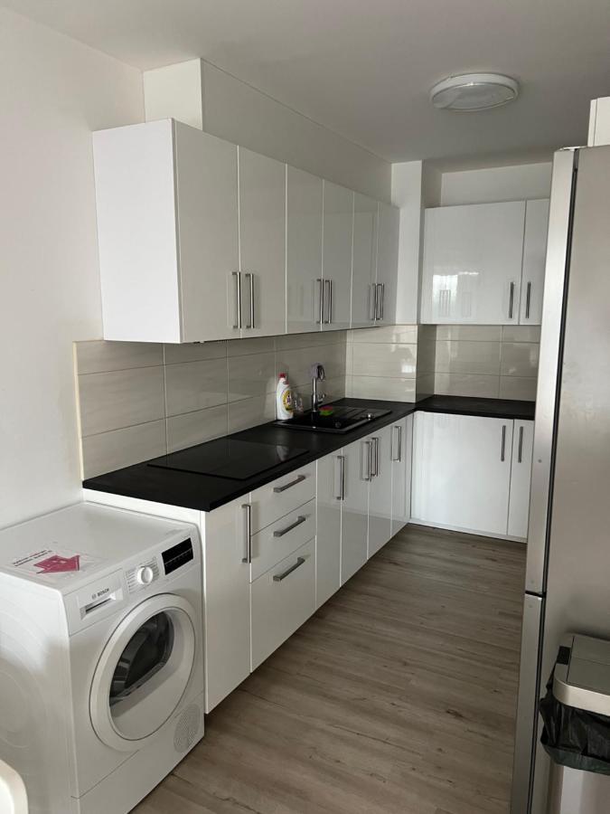 Beautiful 2 Bedroom Apartment Prostejov Exterior photo